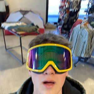 Meet your Posher, Henry